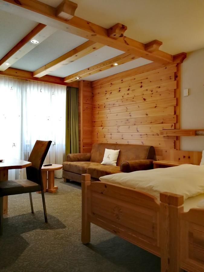 Ambiente Mountain Style Hotel Saas-Fee Bagian luar foto